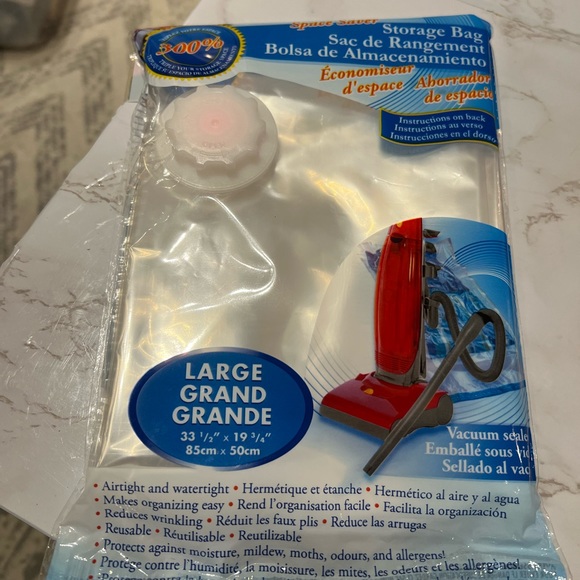 Bundle of 14 essentials - Picture 10 of 14